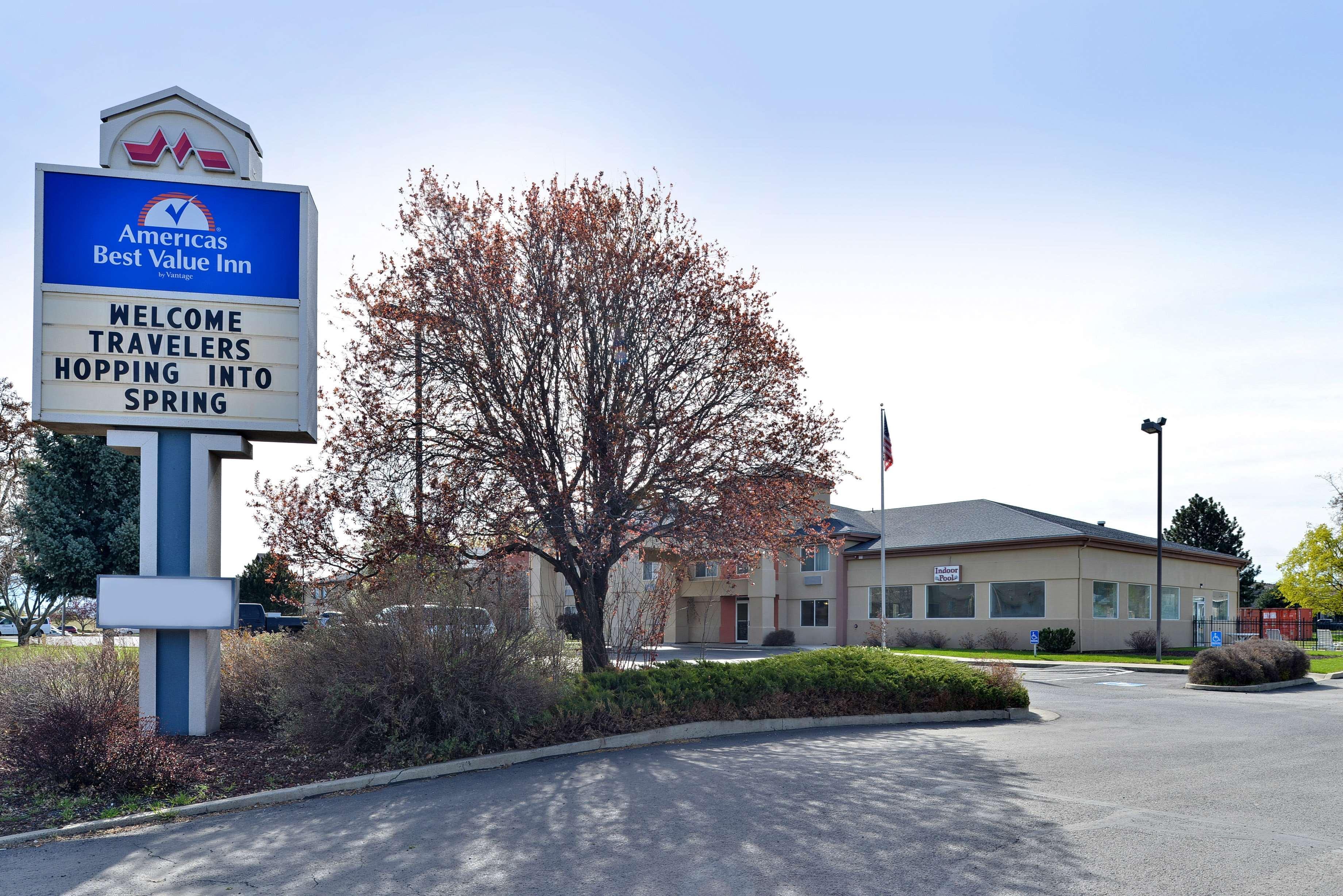 Americas Best Value Sandman Inn La Grande Exterior foto